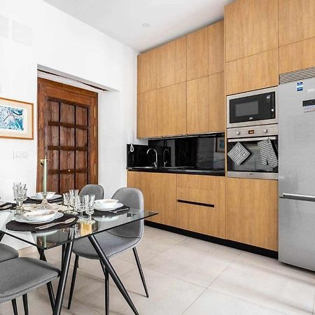 Comfy Away - Apartamento Exclusivo Mercado De Triana Con Balcon セビリア エクステリア 写真