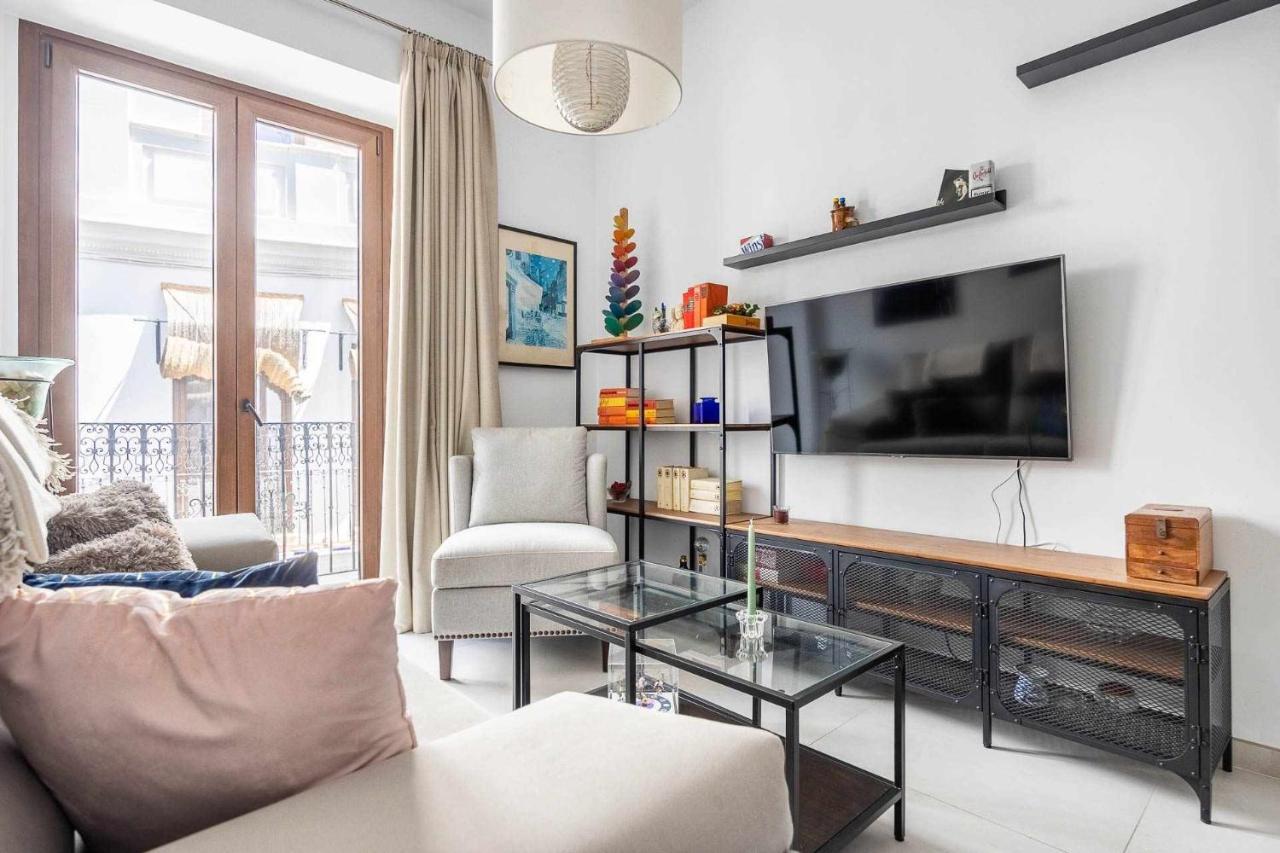 Comfy Away - Apartamento Exclusivo Mercado De Triana Con Balcon セビリア エクステリア 写真