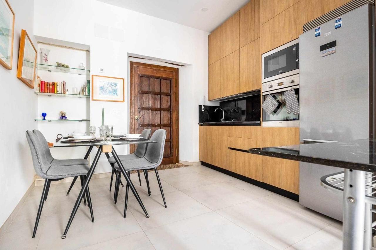 Comfy Away - Apartamento Exclusivo Mercado De Triana Con Balcon セビリア エクステリア 写真