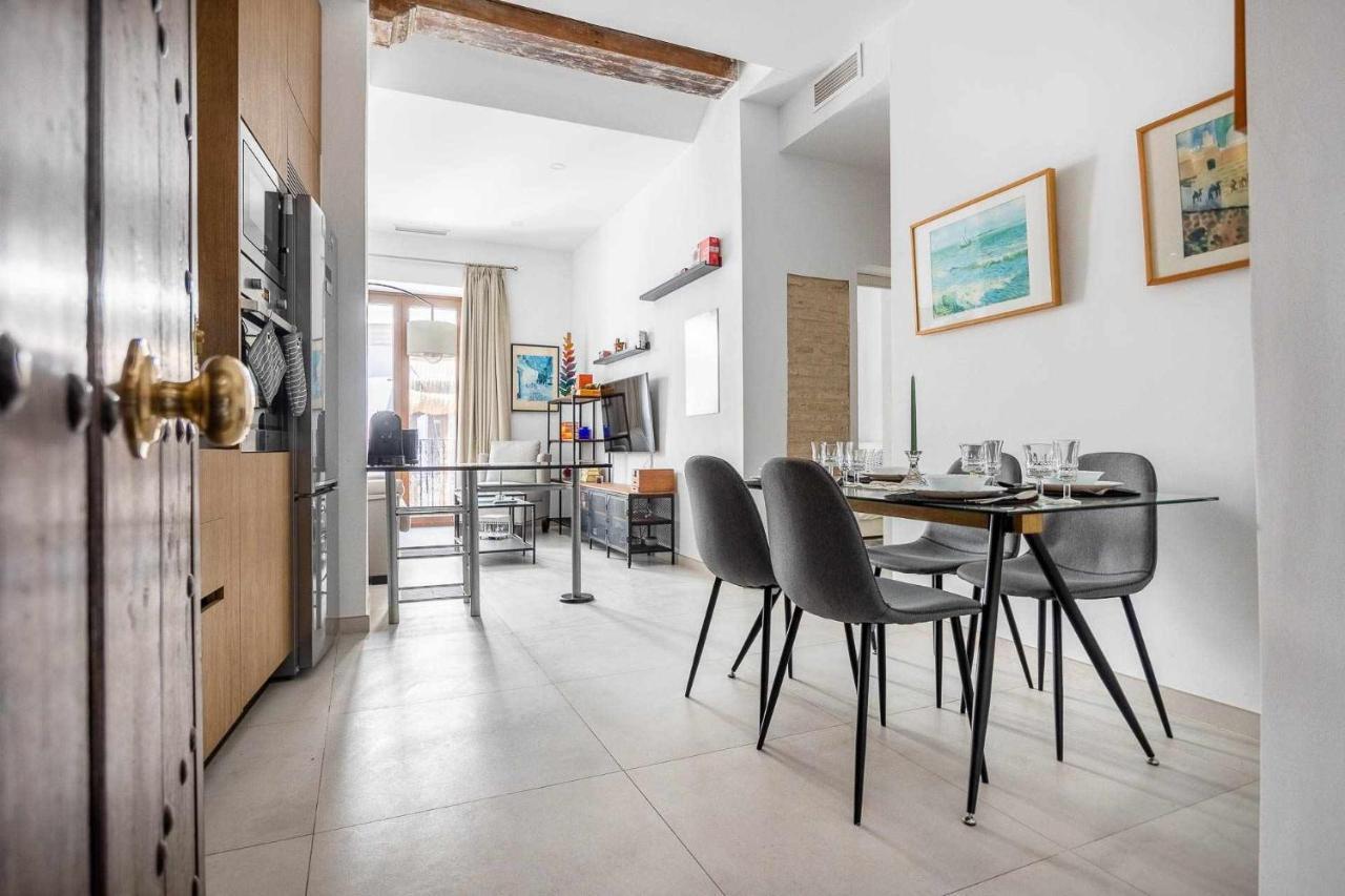 Comfy Away - Apartamento Exclusivo Mercado De Triana Con Balcon セビリア エクステリア 写真