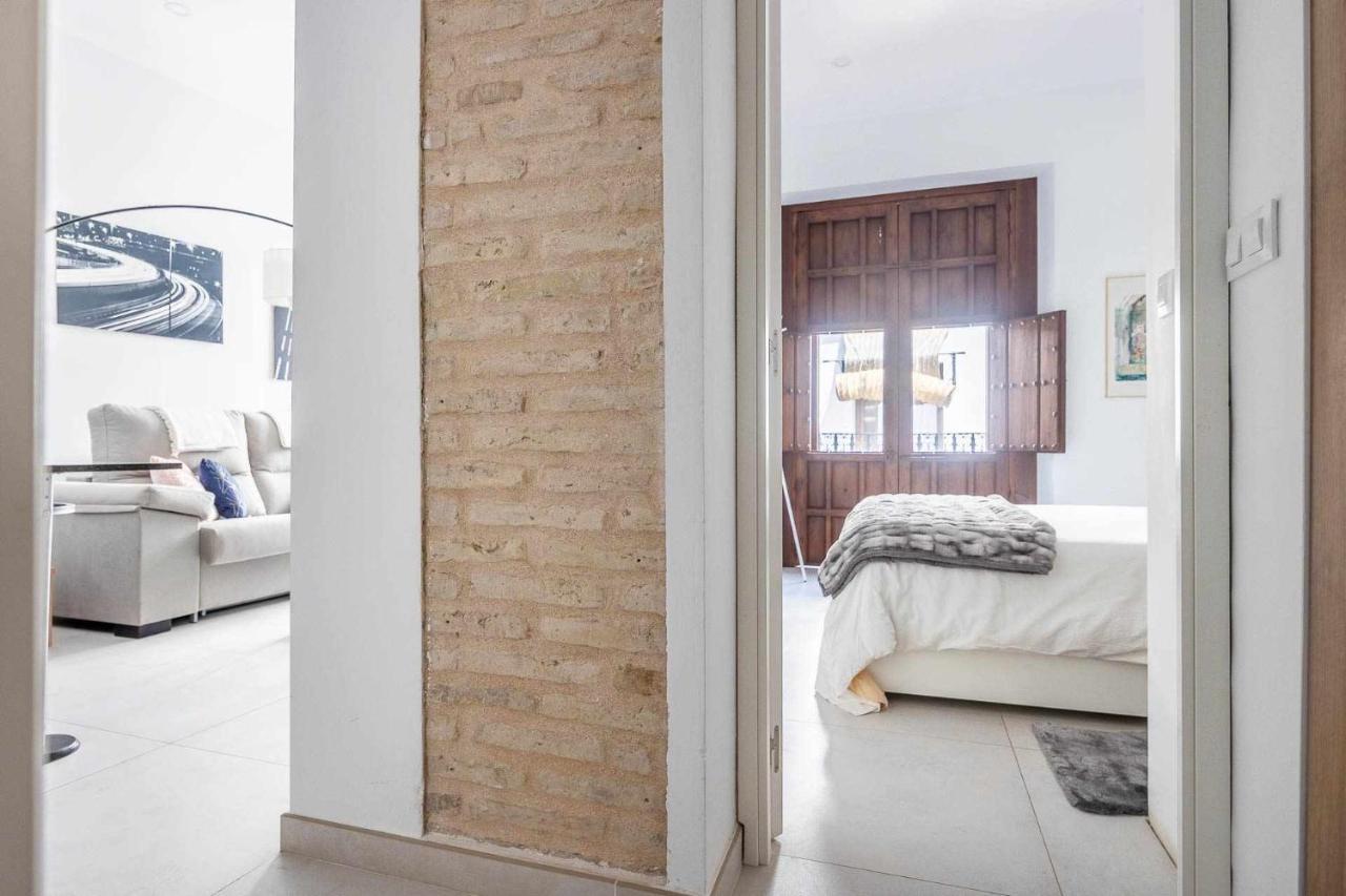 Comfy Away - Apartamento Exclusivo Mercado De Triana Con Balcon セビリア エクステリア 写真