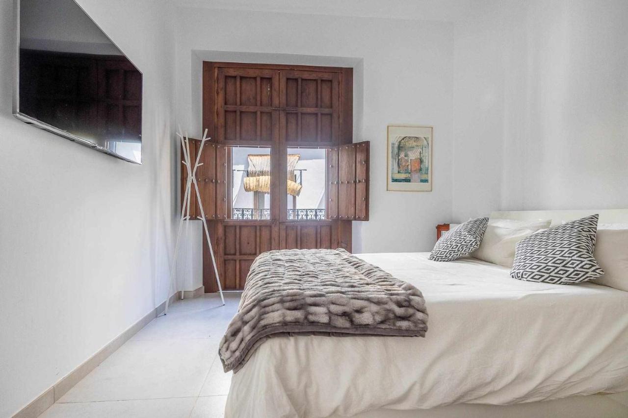 Comfy Away - Apartamento Exclusivo Mercado De Triana Con Balcon セビリア エクステリア 写真