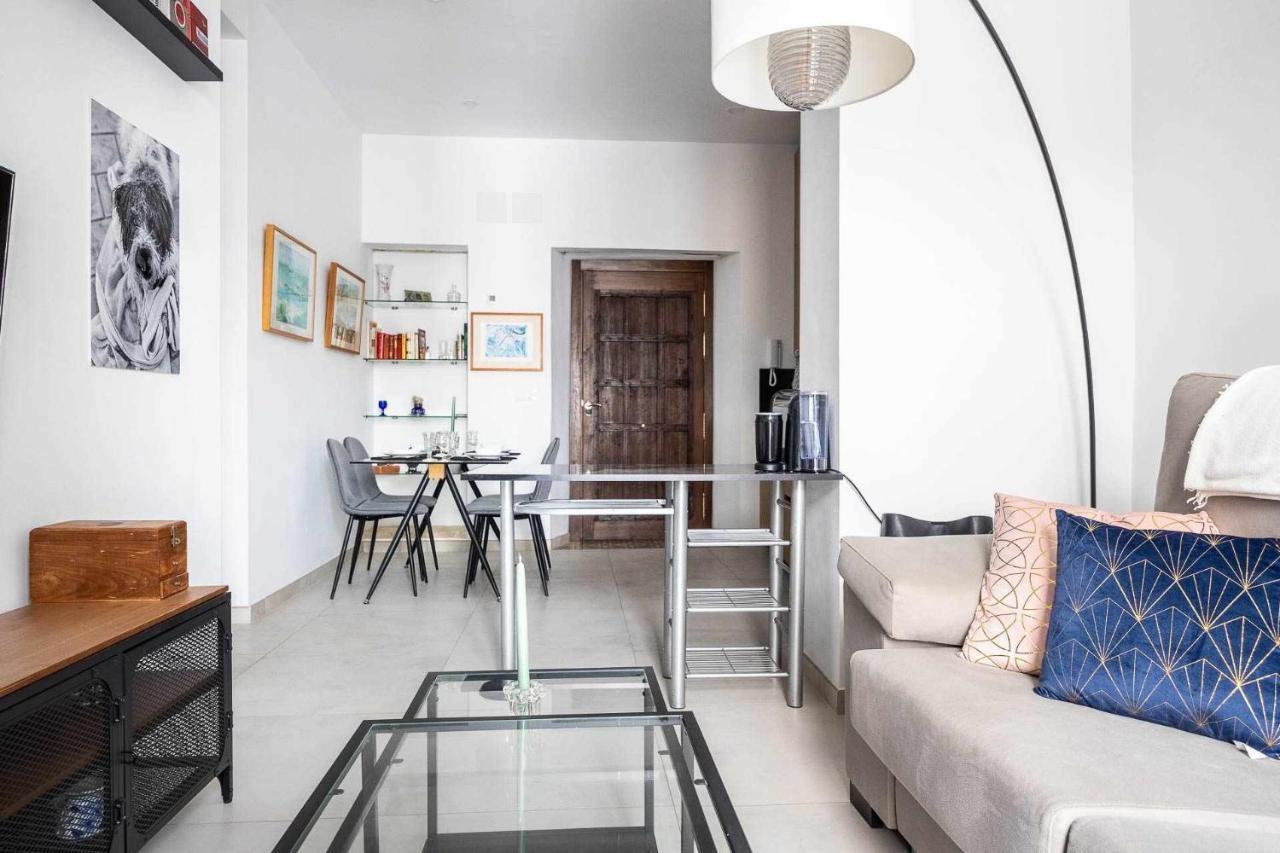 Comfy Away - Apartamento Exclusivo Mercado De Triana Con Balcon セビリア エクステリア 写真